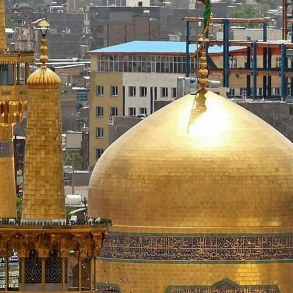 Meet your Posher, Huma